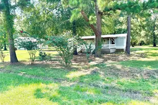 140 Harmony Dr, Livingston, TX 77351 - Photo 2