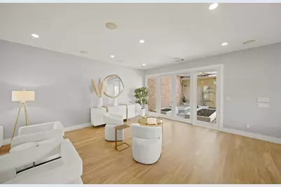 9334 Briar Forest Drive, Houston, TX 77063 - Photo 12