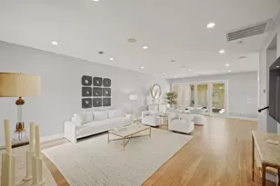 9334 Briar Forest Dr, Houston, TX 77063 - Photo 8