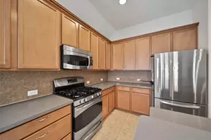 21839 Leigh Creek Dr, Spring, TX 77388 - Photo 8