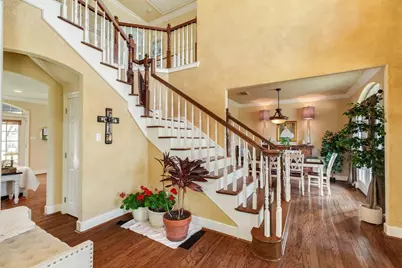 204 Arrowhead Drive, Lake Jackson, TX 77566 - Photo 4