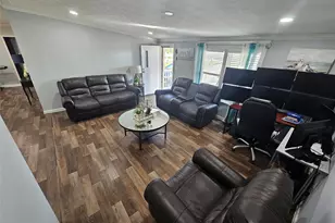 242 Brook Park Dr, Conroe, TX 77303 - Photo 20