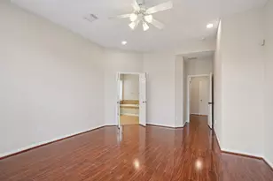 1314 Ravenel Ln, Sugar Land, TX 77479 - Photo 6