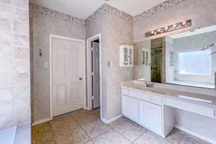 19911 Stonelodge Dr, Katy, TX 77450 - Photo 18