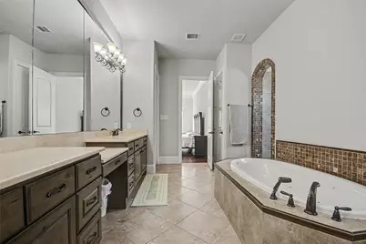 1104 Hackberry Branch Lane, Friendswood, TX 77546 - Photo 24