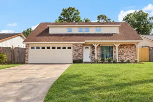 11026 Green Arbor Dr, Houston, TX 77089 - Photo 1