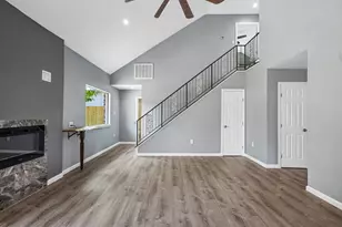 11026 Green Arbor Dr, Houston, TX 77089 - Photo 4