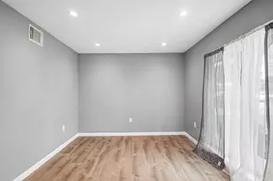 11026 Green Arbor Dr, Houston, TX 77089 - Photo 10