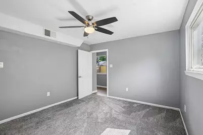 11026 Green Arbor Drive, Houston, TX 77089 - Photo 14
