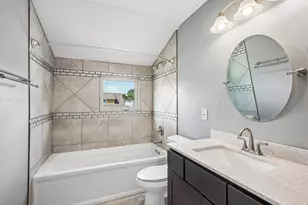 11026 Green Arbor Dr, Houston, TX 77089 - Photo 16