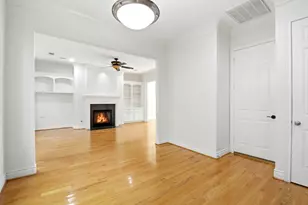 5638 Winsome Ln, Houston, TX 77057 - Photo 14