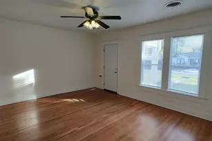 1110 Johnson Ave, Port Neches, TX 77651 - Photo 4