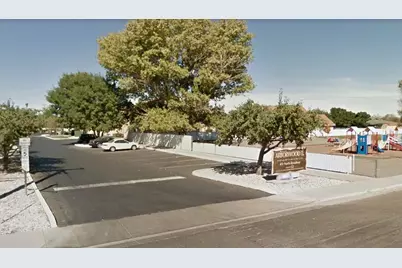 451 N Broadway, Fallon, NV 89406 - Photo 2