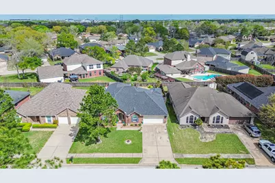 1010 Hyland Lane, League City, TX 77573 - Photo 2
