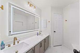13838 Dentwood Dr, Houston, TX 77014 - Photo 26