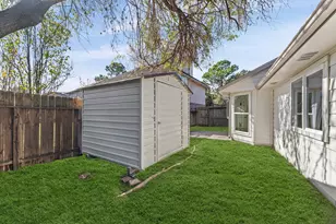 13838 Dentwood Dr, Houston, TX 77014 - Photo 34