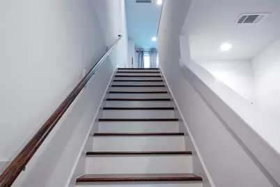 2826 Clay Street, Houston, TX 77003 - Photo 8