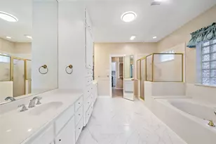 13811 Muirfield Village Dr, Houston, TX 77069 - Photo 16