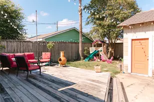 5018 Ave P, Galveston, TX 77551 - Photo 22