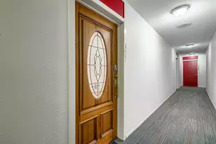 505 Westcott St, Houston, TX 77007 - Photo 2