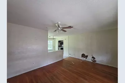10118 Lafferty Oaks Street, Houston, TX 77013 - Photo 4