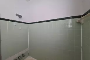 10118 Lafferty Oaks St, Houston, TX 77013 - Photo 6
