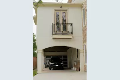 5545 Navarro Street #GQ, Houston, TX 77056 - Photo 1