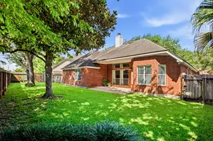 15627 Oakworth Ct, Sugar Land, TX 77498 - Photo 26