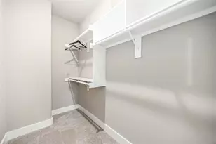 5023 Mallow St, Houston, TX 77033 - Photo 20