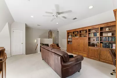 147 N Taylor Point Drive, Spring, TX 77382 - Photo 36