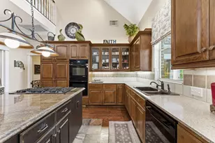 147 N Taylor Point Dr, Spring, TX 77382 - Photo 16