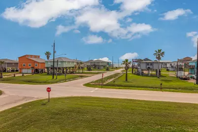 702 Surf Drive, Surfside Beach, TX 77541 - Photo 42