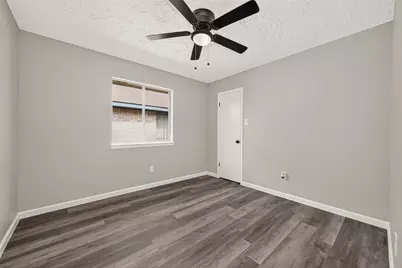 15718 Wingdale Drive, Houston, TX 77082 - Photo 30
