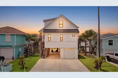 16710 Cabeza De Vaca, Jamaica Beach, TX 77554 - Photo 2