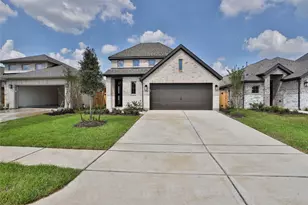 27234 Scarlet Paint Brush Dr, Hockley, TX 77447 - Photo 2