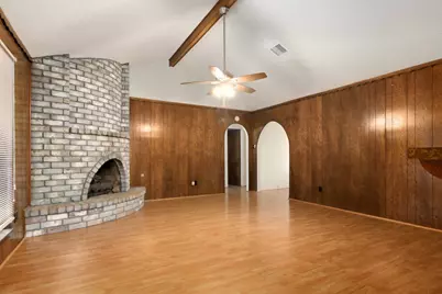 201 E Temperance Lane, Deer Park, TX 77536 - Photo 6