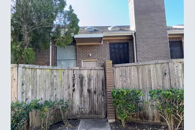 13784 Hollowgreen Drive, Houston, TX 77082 - Photo 20