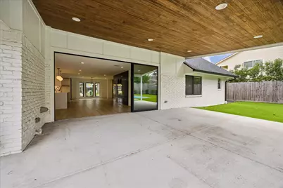 12510 Mooreknoll Lane, Houston, TX 77024 - Photo 26