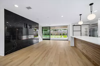 12510 Mooreknoll Lane, Houston, TX 77024 - Photo 6