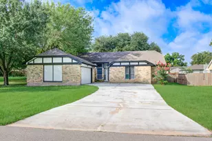 13215 Bunker Hill Dr, Willis, TX 77318 - Photo 1
