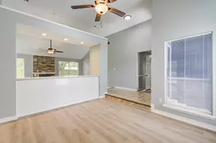 13215 Bunker Hill Dr, Willis, TX 77318 - Photo 14