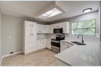 13215 Bunker Hill Drive, Willis, TX 77318 - Photo 18