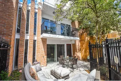 6304 Riverview Way, Houston, TX 77057 - Photo 2