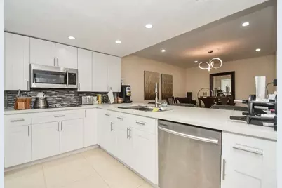 6304 Riverview Way, Houston, TX 77057 - Photo 4