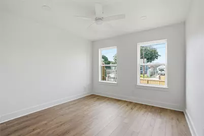 532 N Super Street, Houston, TX 77011 - Photo 10