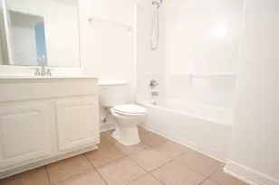 13922 Brayford Pl Ct, Houston, TX 77014 - Photo 6