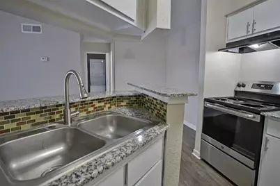 2700 S Dairy Ashford Road #609C, Houston, TX 77082 - Photo 4