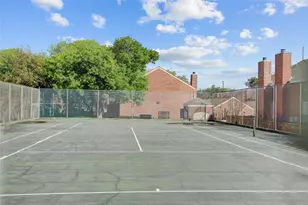 734 Augusta Dr, Houston, TX 77057 - Photo 22