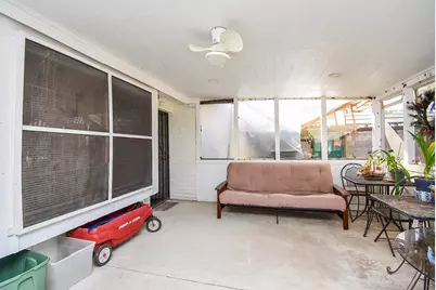 9527 Willow Wood Lane, Houston, TX 77086 - Photo 18