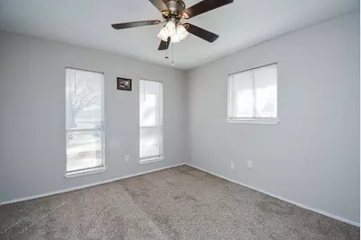 9527 Willow Wood Lane, Houston, TX 77086 - Photo 12